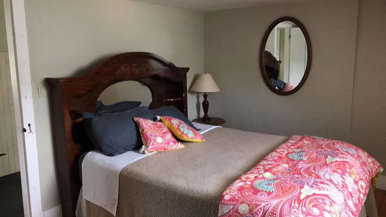 The Sunny Grange Bed & Breakfast Campton Exterior photo